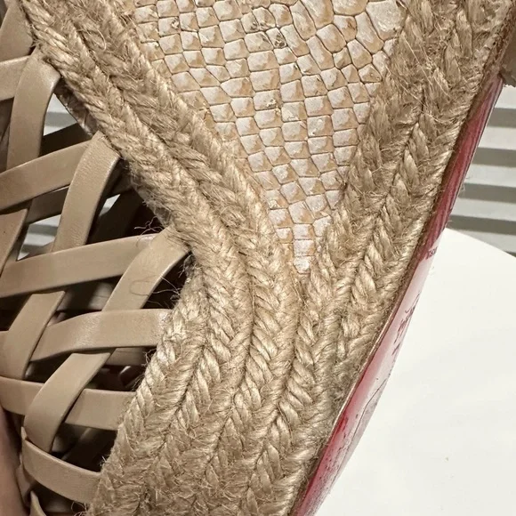 🌺CHRISTIAN LOUBOUTIN🌺 Tramontagne Red Sole Wedge
Sandal Beige Size:38 - Picture 11 of 14